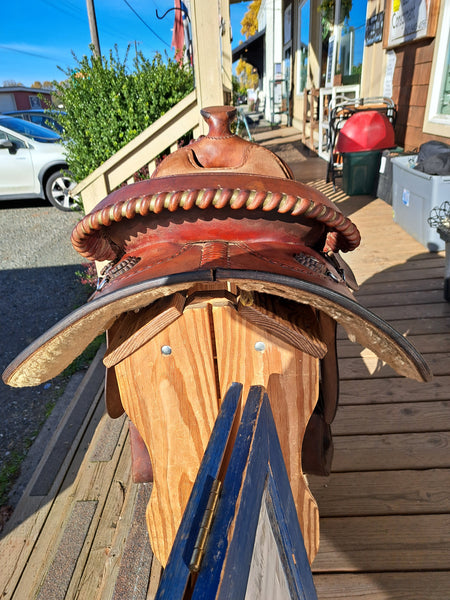 16" Champion Turf Western EQ Saddle