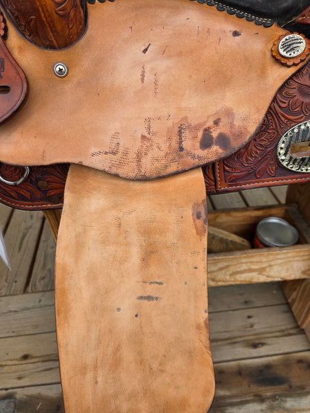 14.5" Alamo Barrel Saddle