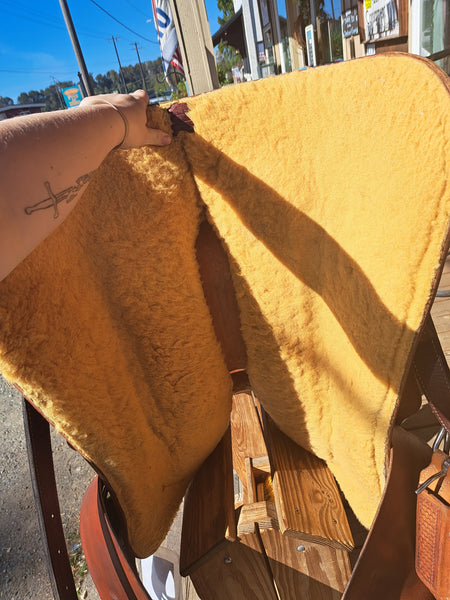 16" Cowhorse Equipment Cowhorse Saddle