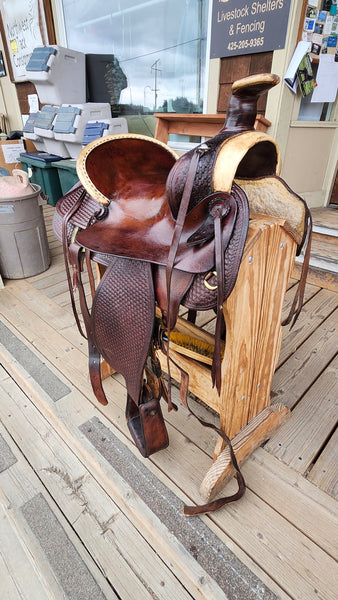 15.5" Hereford Tex Tan Roping Saddle