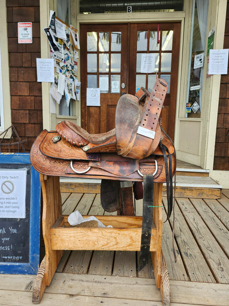 15.5" Hereford Vintage Equitation Saddle