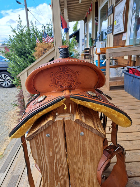 15" Hilason Roping Saddle