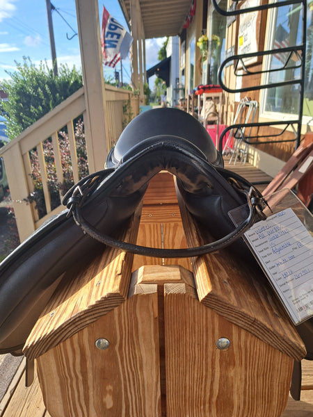 15" Wintec All Purpose Saddle