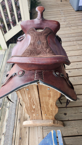 16" Simco Western Saddle