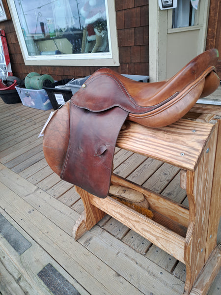 17" HDR Close Contact Saddle