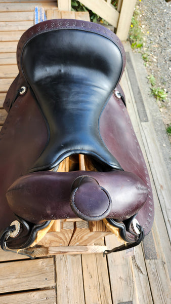 17" Circle Y Alabama Trail Gaiter Trail Saddle
