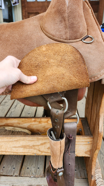 18" Bob Marshall Treeless Trail Saddle
