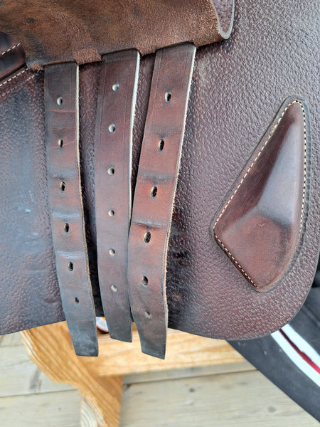 17.5" CWD SE40 2Gs Jumping Saddle