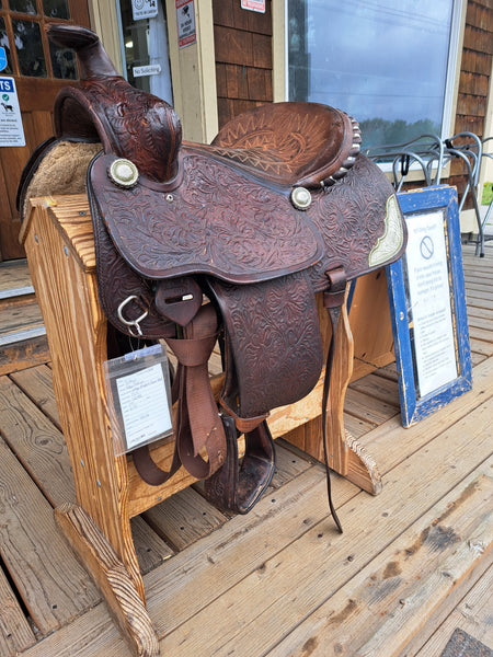 15.5" Simco Equitation Saddle