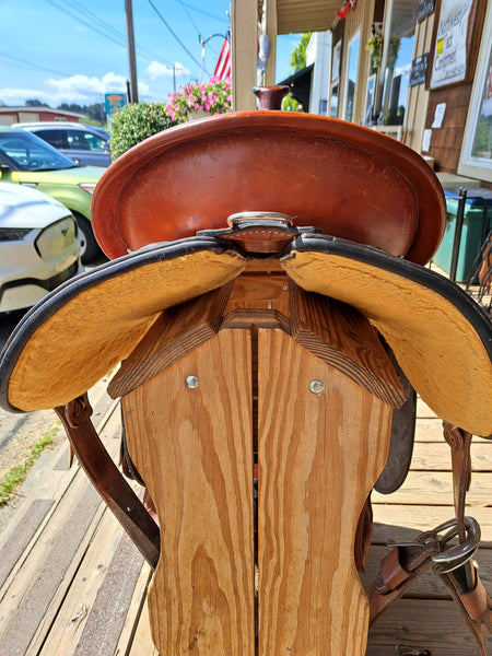 ON TRIAL 16" Circle Y Alpine Flex2 Saddle