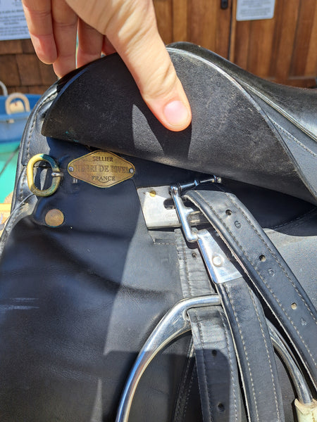 17.5" HDR Dressage Saddle