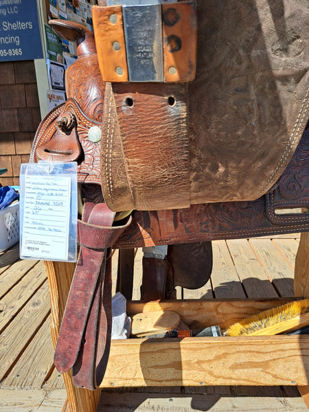 15" Hereford Textan Western Equitation