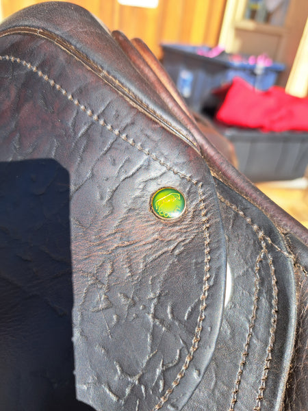 17.5" County Sensation Jumping Saddle