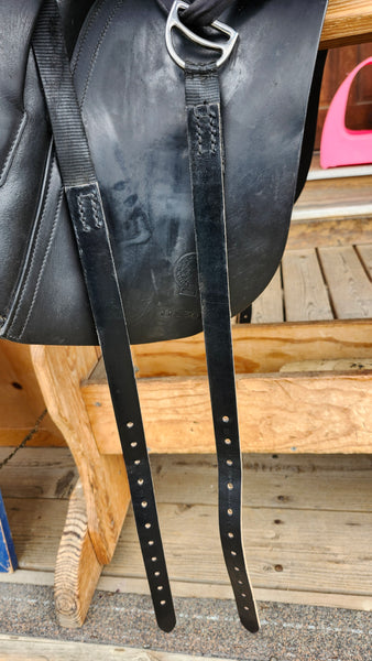 18" Jeffries Elite Dressage Saddle