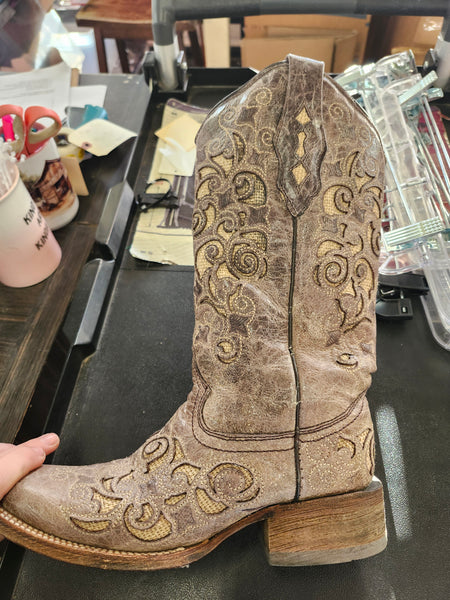 Size 7 Corral Western boots