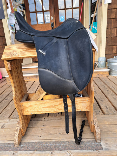 16.5" Wintec Isabell Werth Dressage Saddle