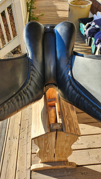 17" Circuit Dressage Saddle