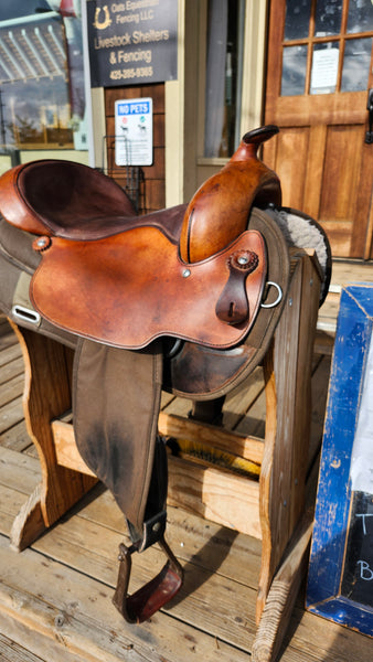 16" Fabtron Arabian Saddle