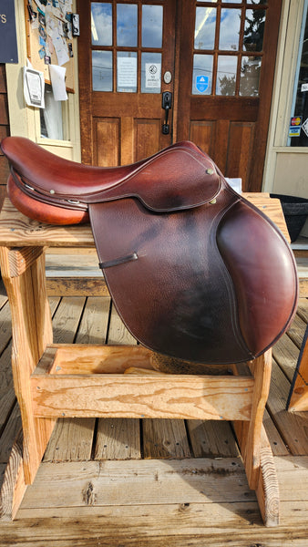 17.5" Crosby Prix de Nations Jump Saddle