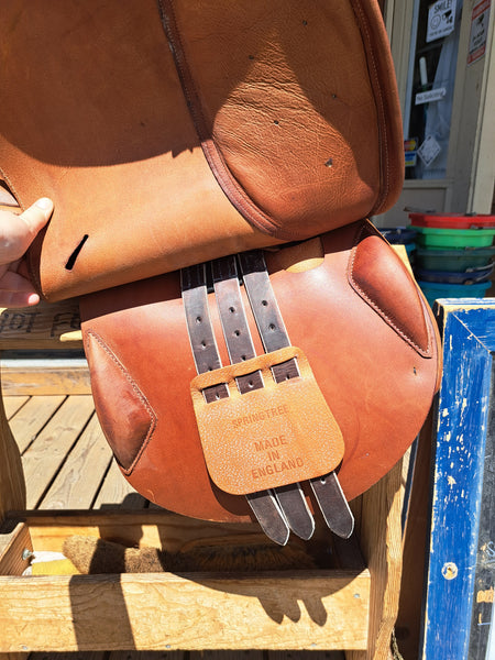 17.5" Desormais Fleur de Lys Jumping Saddle
