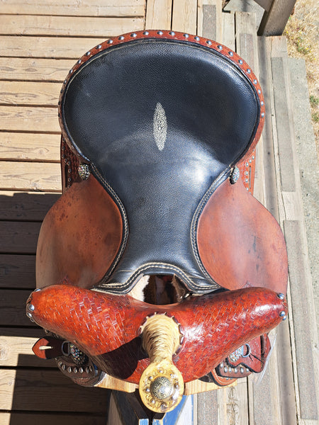 15" Circle M Barrel Saddle