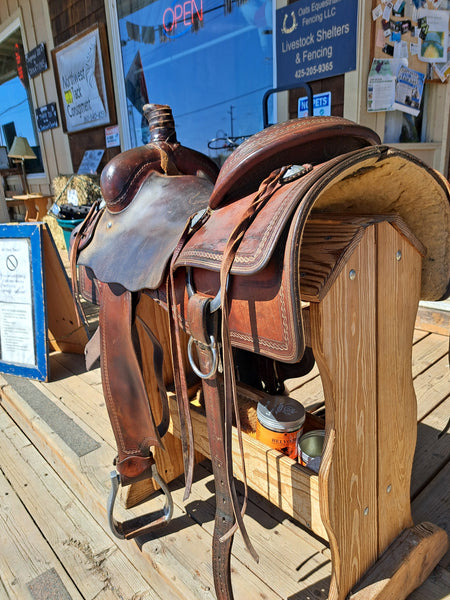 16.5" Brighton Saddlery Ranch Roping Saddle