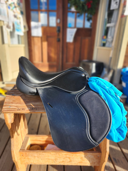 15" Wintec 250 All Purpose English Saddle