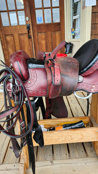 17" Dixieland Gaited Endurance Saddle