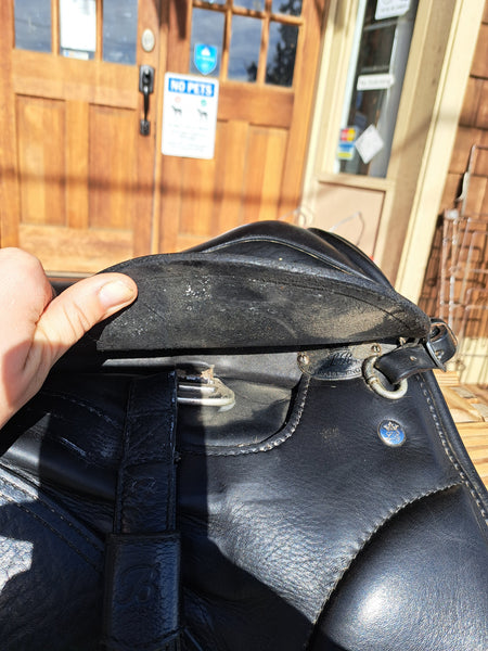 18" Lovatt & Ricketts Ellipse Dressage Saddle