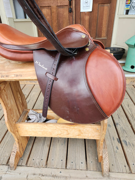 17" M. Toulouse Close Contact Saddle