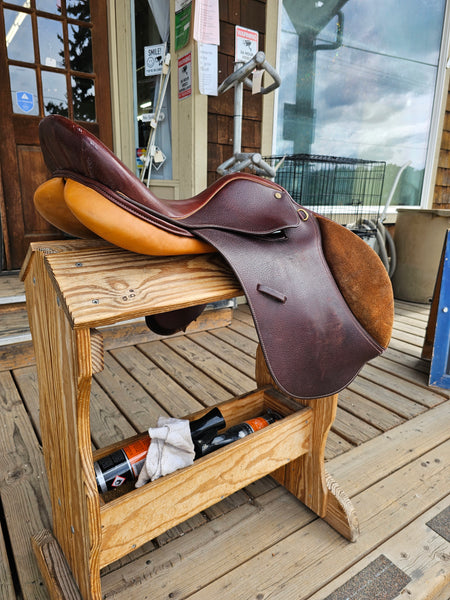 17" Collegiate Art All Purpose English Saddle
