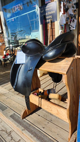 18" Albion Legend Dressage Saddle