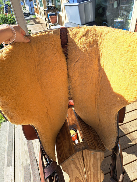 15.5" Dale Chavez Reining Saddle
