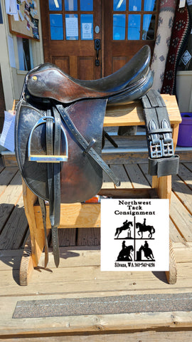 16.5" Collegiate Dressage Saddle