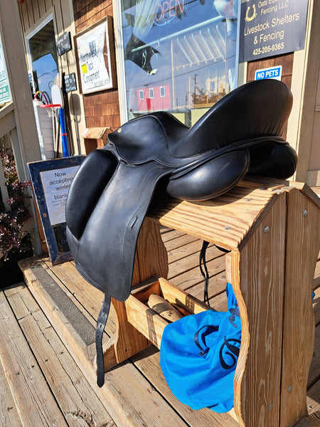 16.5" DK Saddlery