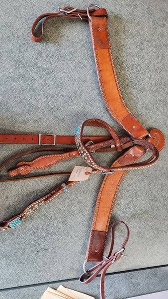 Luans Hide On Western Tack Set