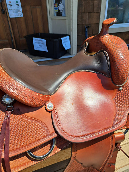 15.5" Crates Classic Reining Saddle