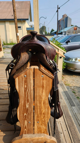 17.5" Tucker Square Skirt Western Trail Saddle