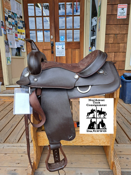 15" Wintec Synthetic Western Saddle