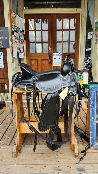 16" Western Saddle Package