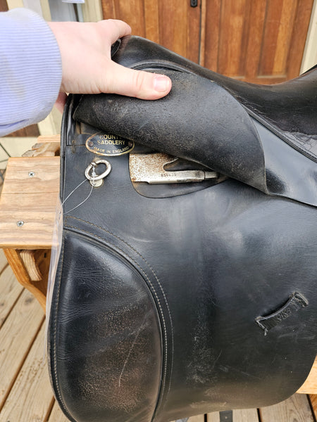17.5" County Saddle Dressage Saddle