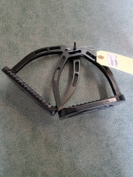 Lineage Equine Irons