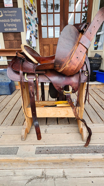 15.5" Hereford Tex Tan Roping Saddle