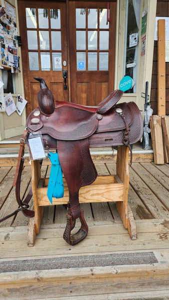 ON TRIAL 16" Crates Western Trail Saddle Package