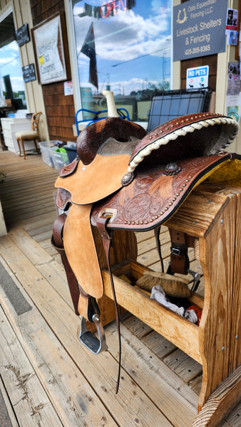 15" True North Barrel Saddle