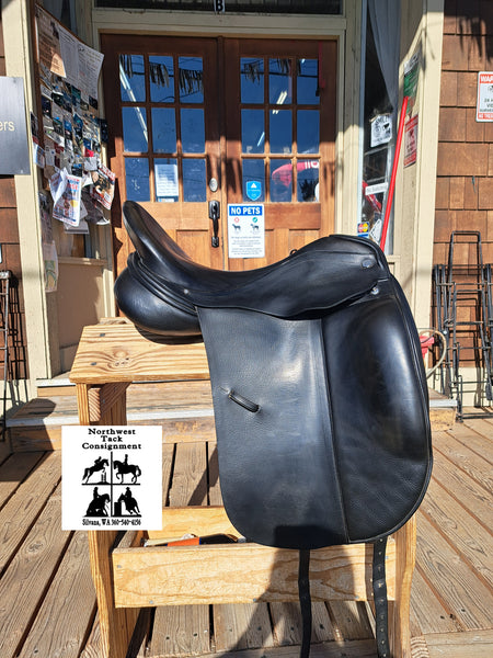 17.5" Albion Platinum Ultima Dressage Saddle
