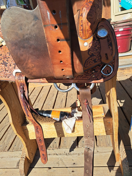 ON TRIAL 15" Big Horn Barrel Saddle