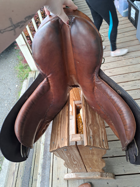 17" Stubben All Purpose Saddle
