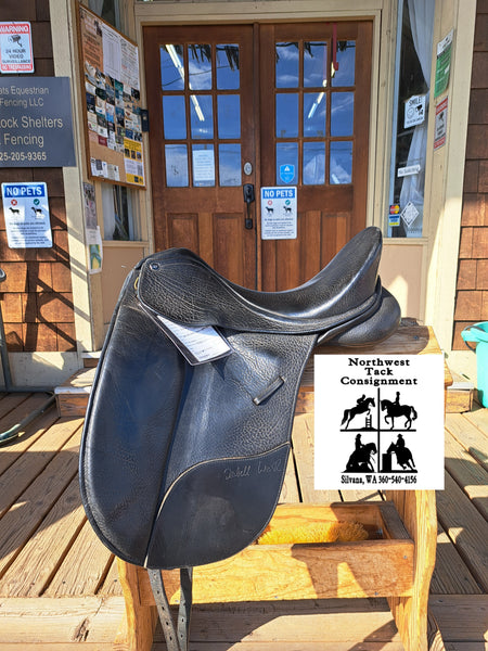 17" Bates Isabell Werth Dressage Saddle