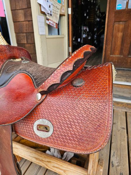 15" Longhorn Barrel Racing Saddle